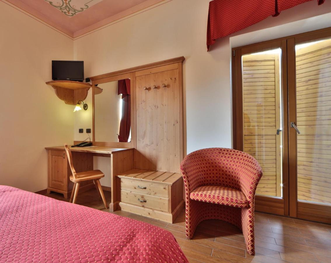 Hotel Fai Fai della Paganella Exteriör bild
