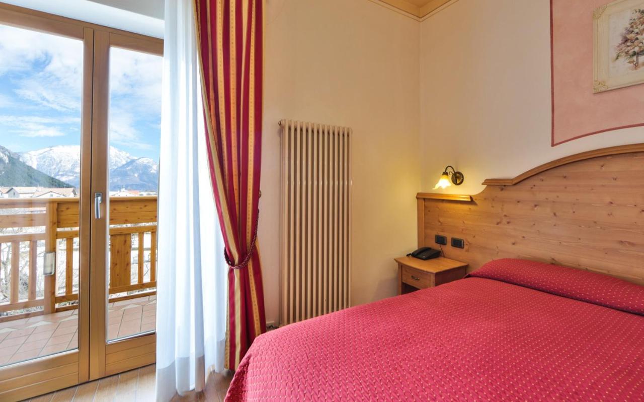 Hotel Fai Fai della Paganella Exteriör bild