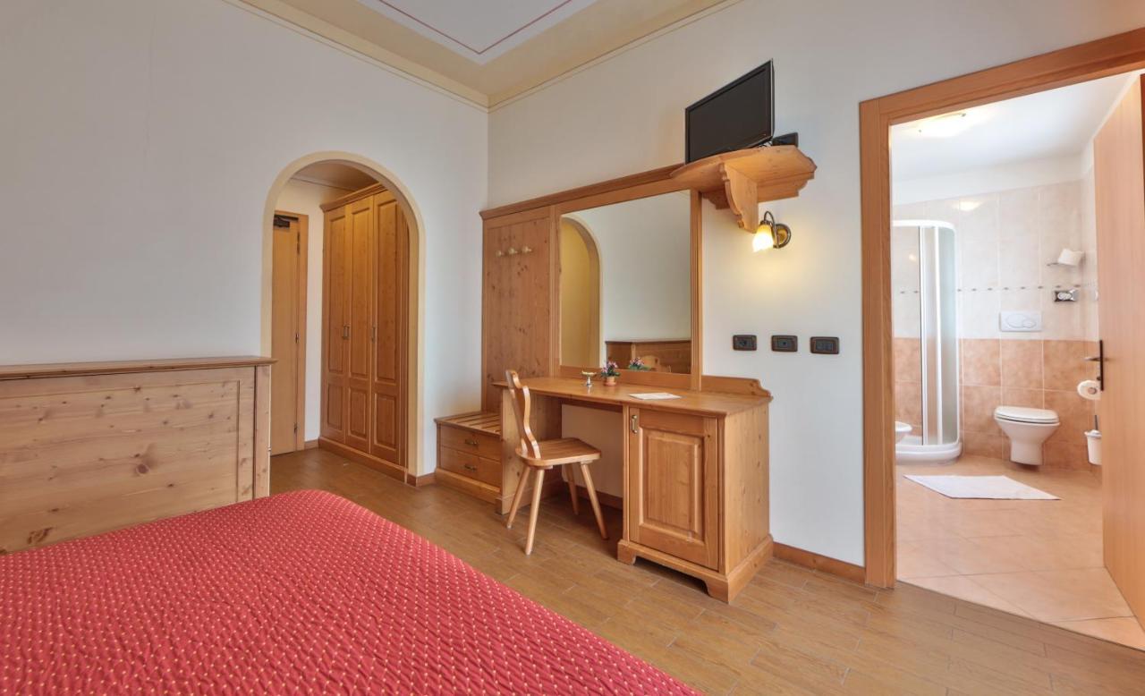 Hotel Fai Fai della Paganella Exteriör bild