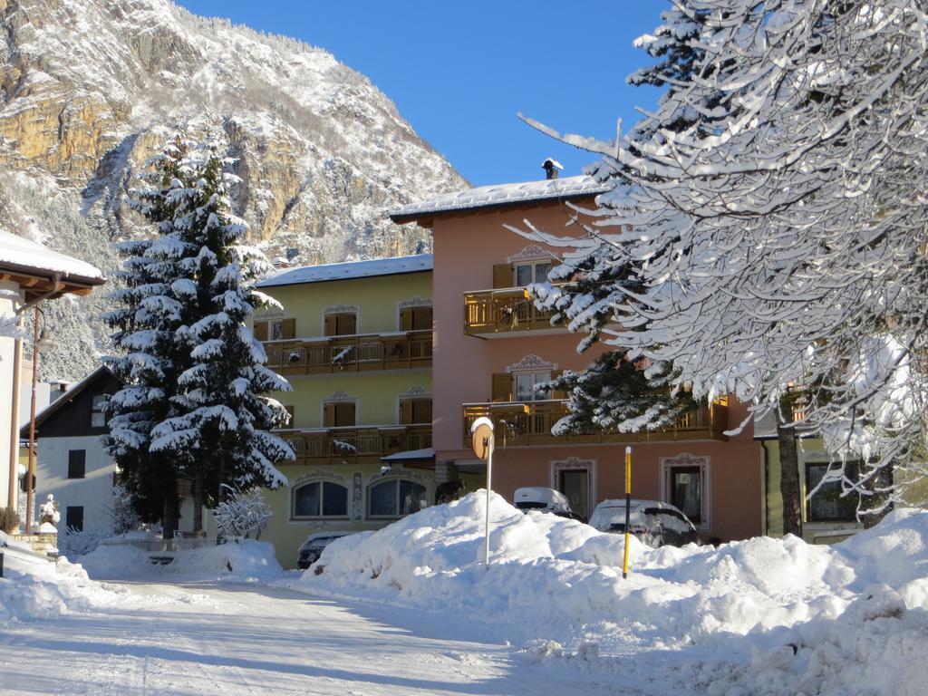 Hotel Fai Fai della Paganella Exteriör bild